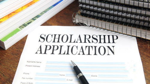 什么是Scholarship Application Essay？